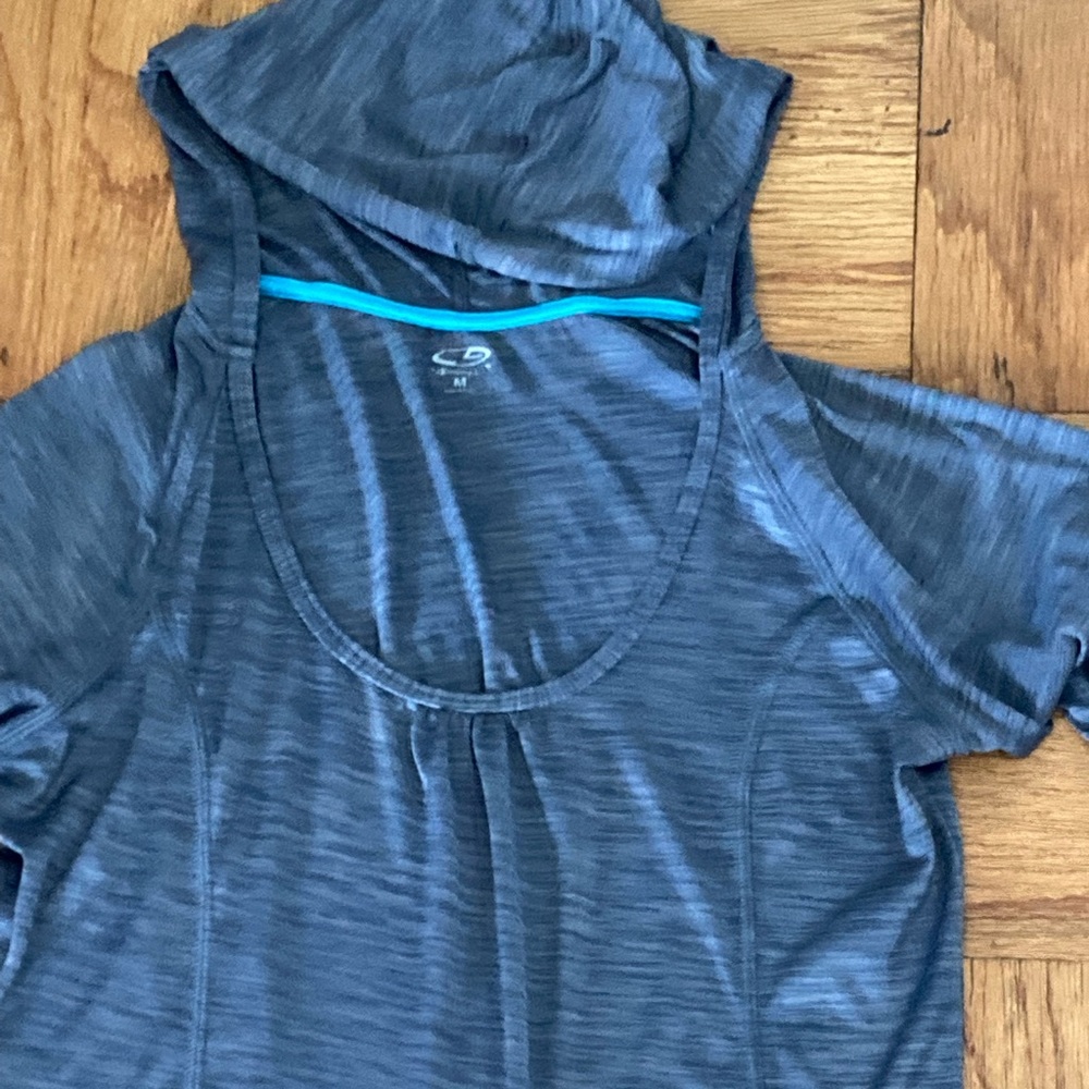 Champion scoop neck heather blue hoodie size Medium 👩‍🦱🥰